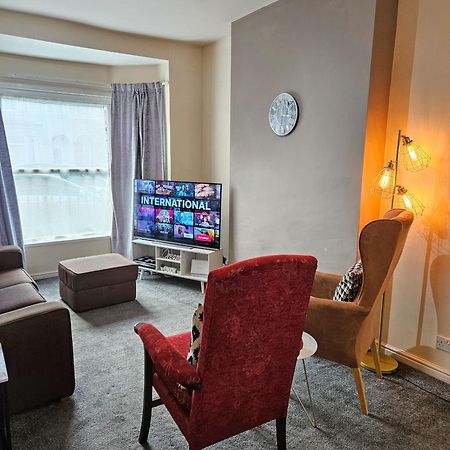 3 Bedroom-5 Beds Newland Ave King'S Palace Leisure-Contractor-Heart Of Hull Amenities Kingston upon Hull Eksteriør bilde