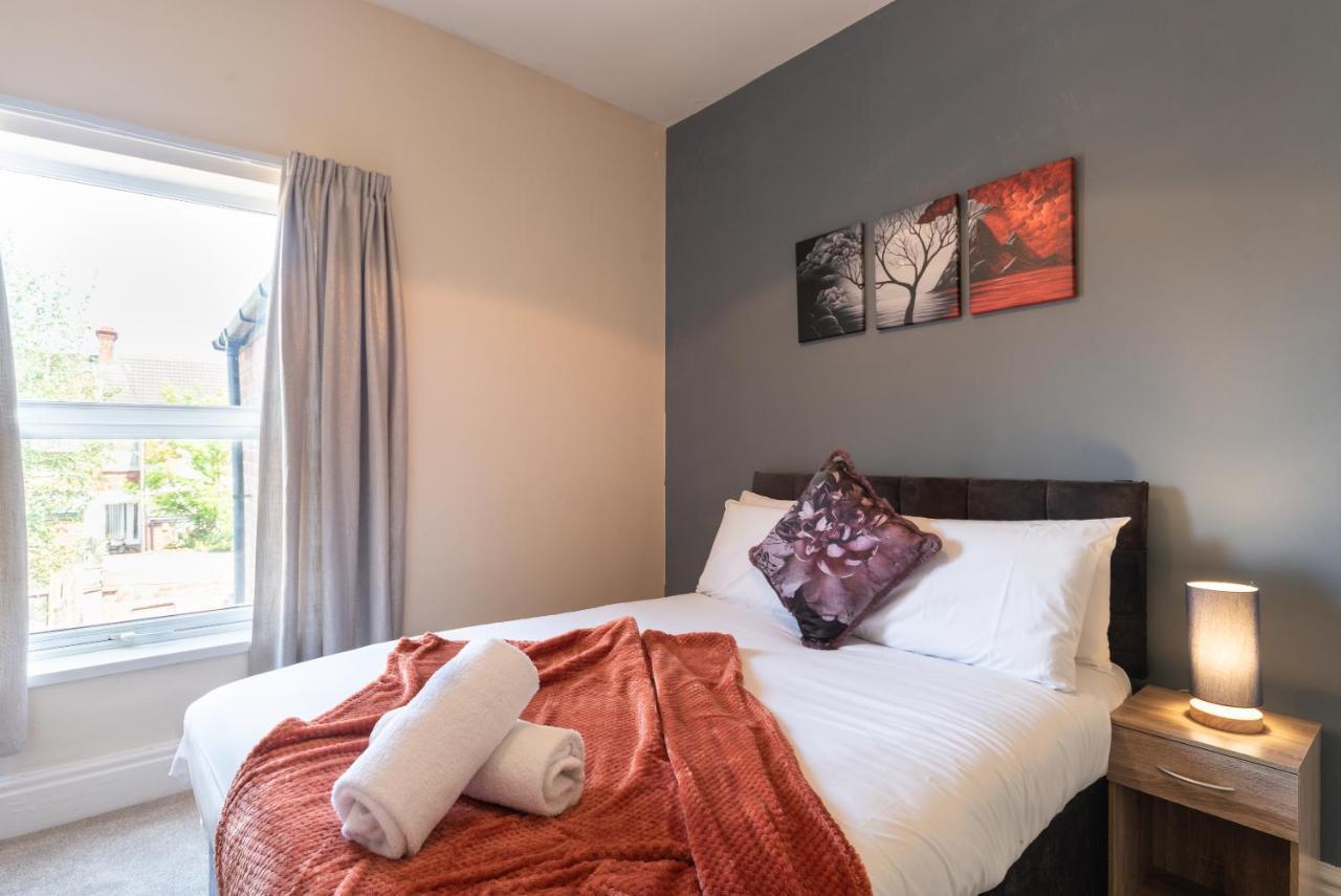 3 Bedroom-5 Beds Newland Ave King'S Palace Leisure-Contractor-Heart Of Hull Amenities Kingston upon Hull Eksteriør bilde