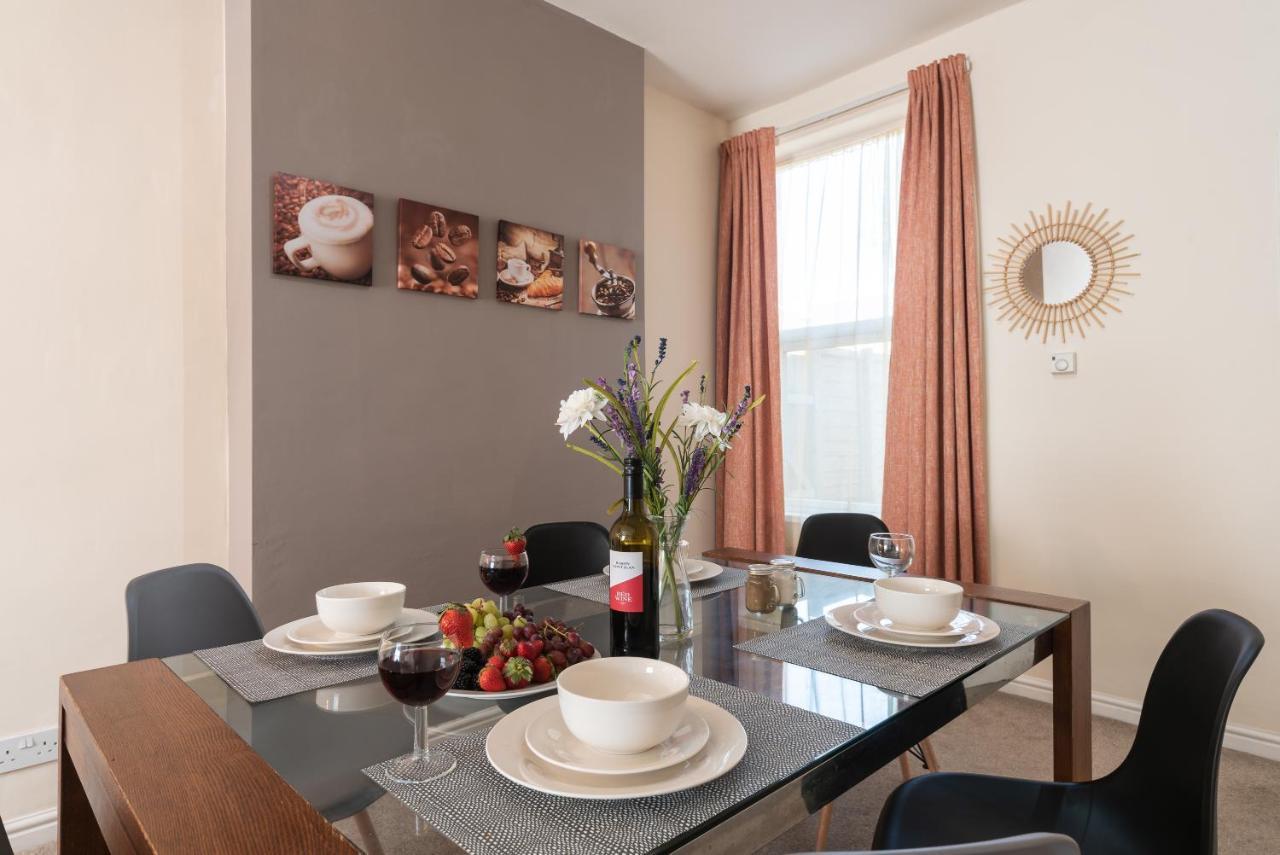 3 Bedroom-5 Beds Newland Ave King'S Palace Leisure-Contractor-Heart Of Hull Amenities Kingston upon Hull Eksteriør bilde